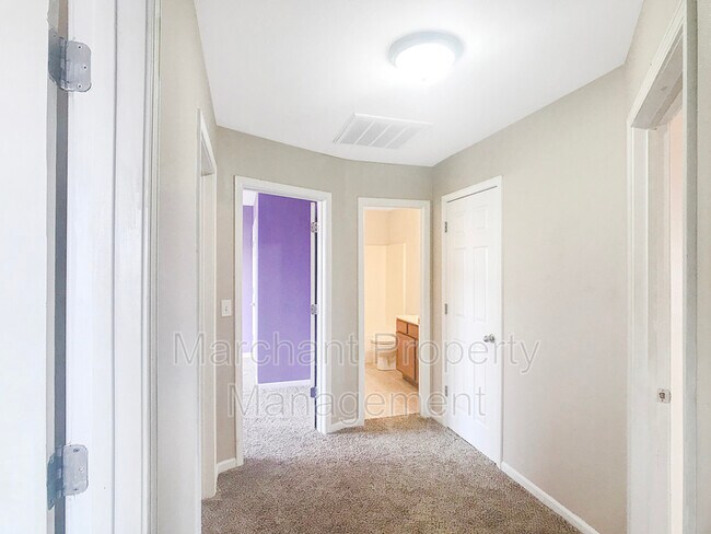 Building Photo - 705 Cassie Marie Ct
