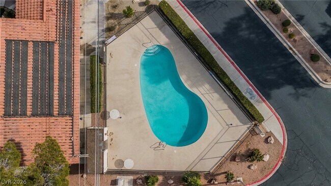 Building Photo - 2457 Swan Ln