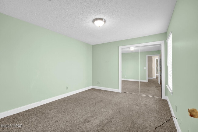 Building Photo - 1365 Capri Dr