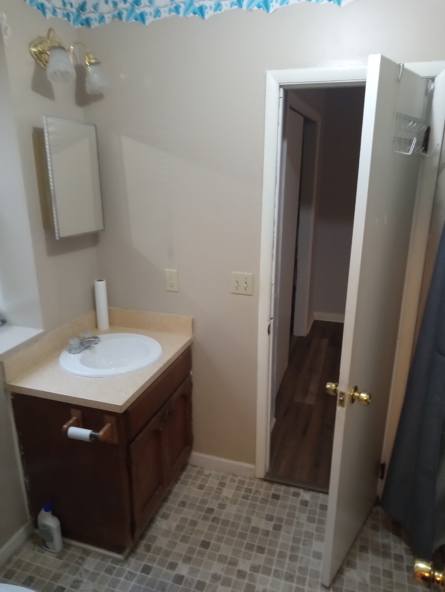 bathroom - 3303 Peaceway Dr