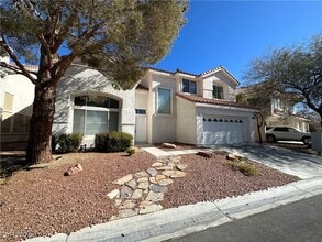 Building Photo - 5112 Forest Oaks Dr