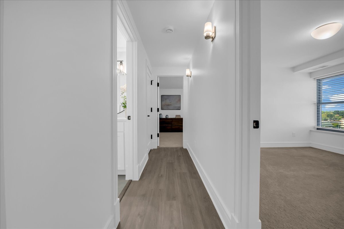 Building Photo - 411 S Old Woodward Ave