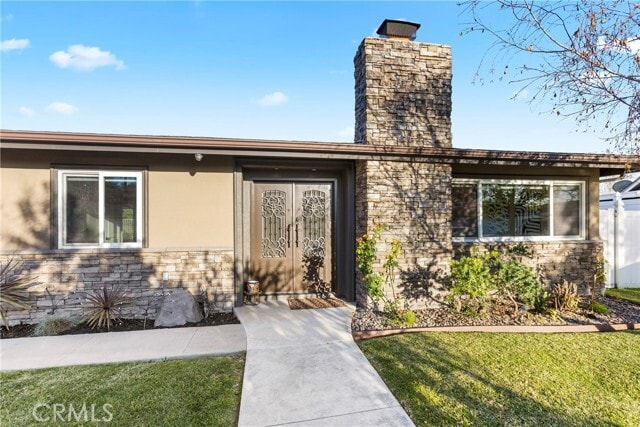 Building Photo - 1377 Hazelwood Pl