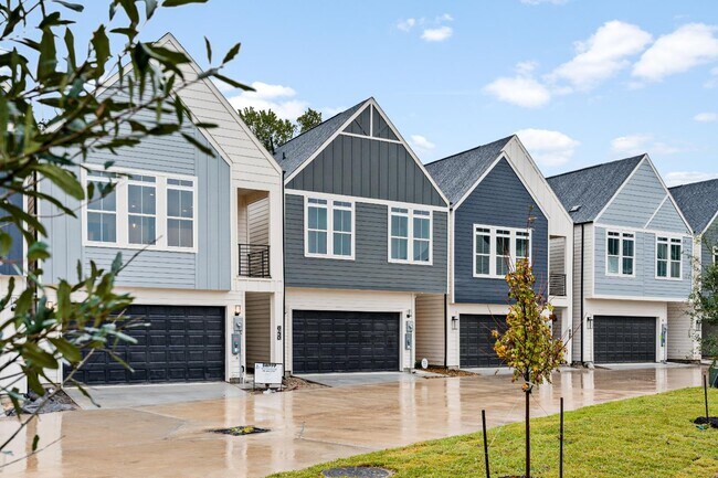 Building Photo - 6119 Campo Vista Dr