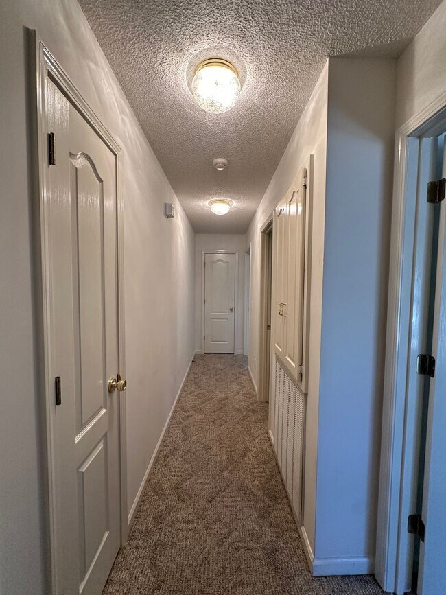 Building Photo - Enterprise Country Club!  Short Term Renta...