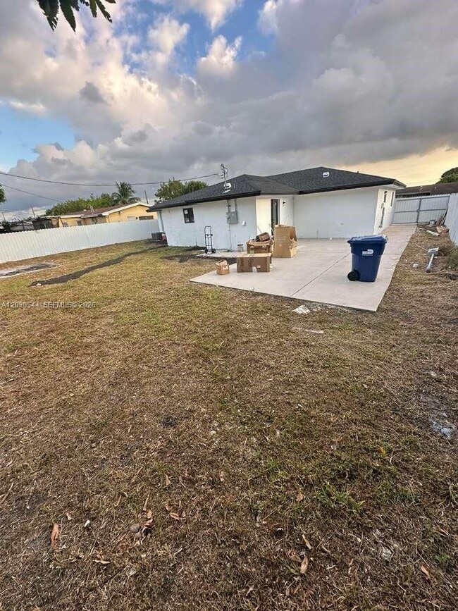 Building Photo - 2041 NW 190th Terrace