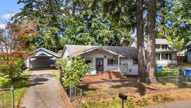 Building Photo - 2237 SE 139th Ave