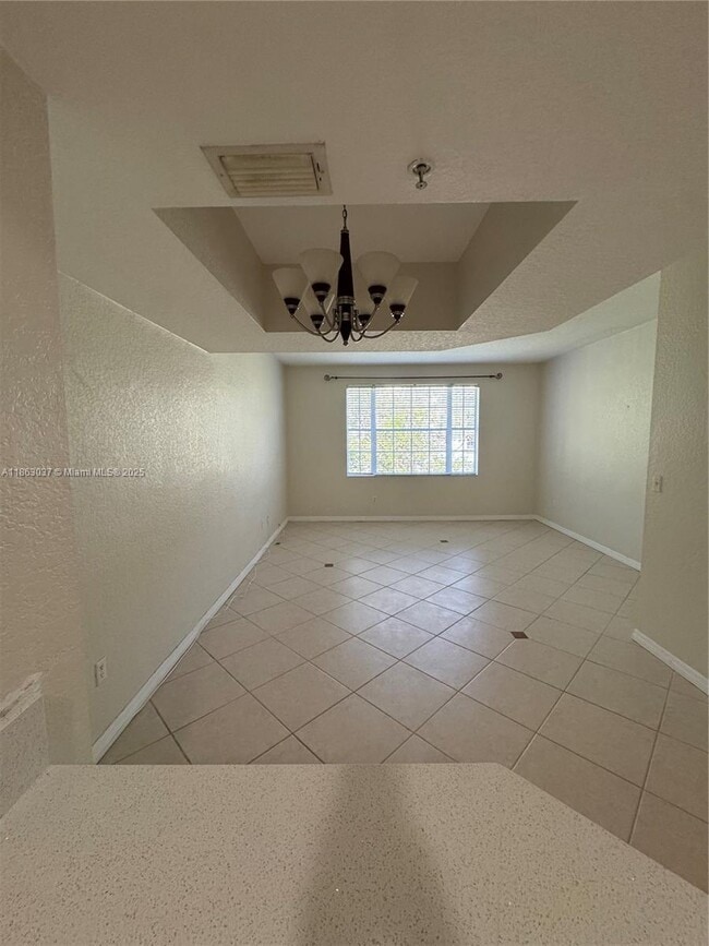 Building Photo - 775 SW 148th Ave