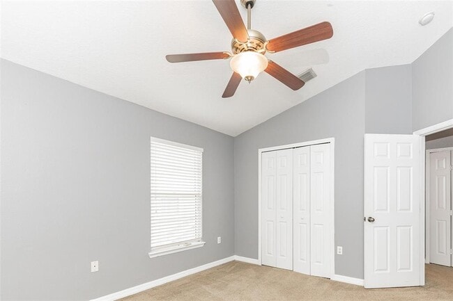 Building Photo - 6723 Breezy Palm Dr