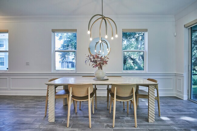 Building Photo - 4028 Via Sienna Cir