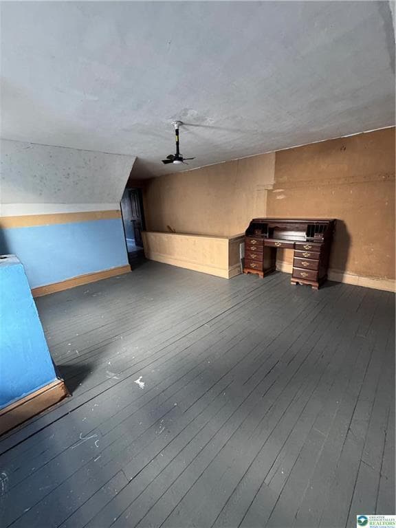 Building Photo - 352 W Bertsch St