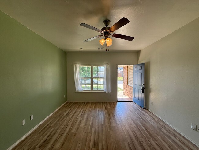 Building Photo - 11813 NW 133rd St