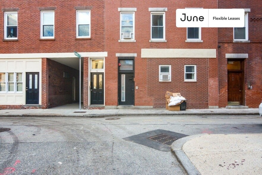 Primary Photo - 31 N Bennet St