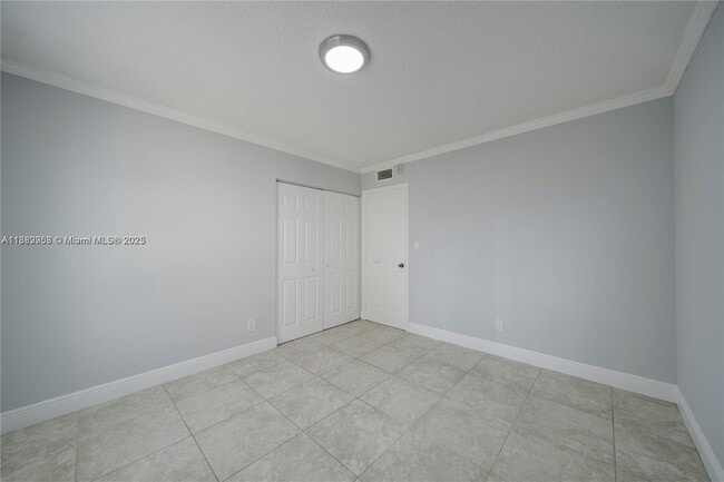 Building Photo - 9004 SW 137th St