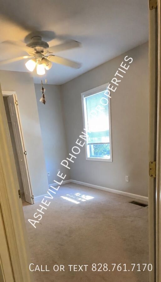 Building Photo - 101 Lanier Ln