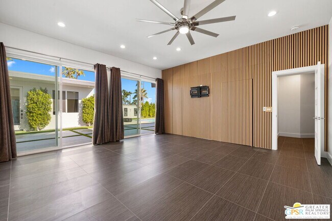 Building Photo - 73552 Feather Trail