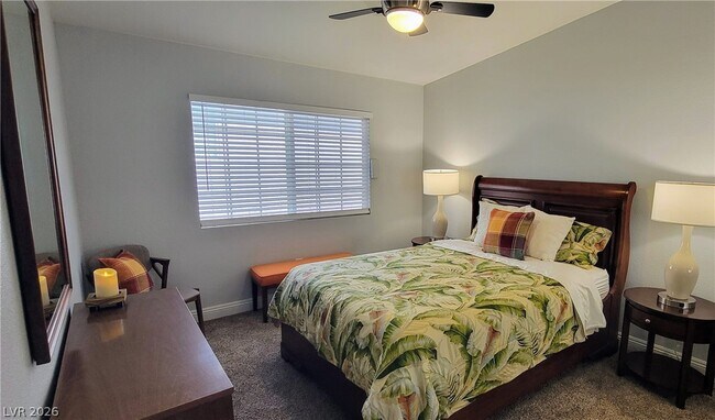 Building Photo - 3327 Seminole Cir