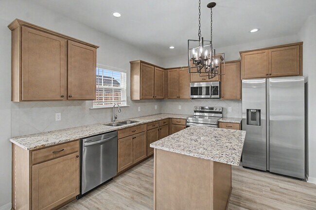 Building Photo - 319 Herty Ln