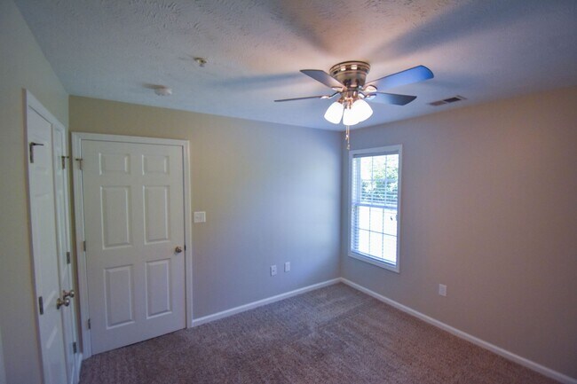 Building Photo - 3639 Dornoch Dr