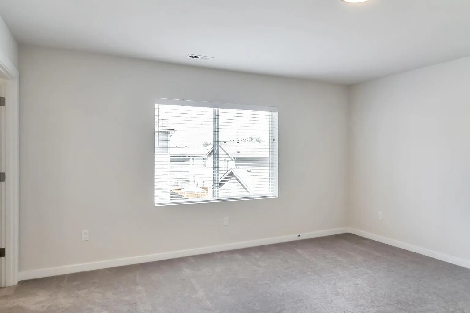 Building Photo - 8627 54th St NE