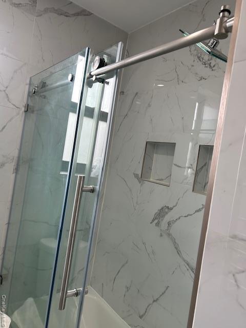 Building Photo - 754 Brady Ave