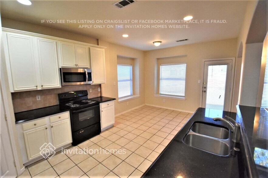 Building Photo - 6605 Driftwood Ln