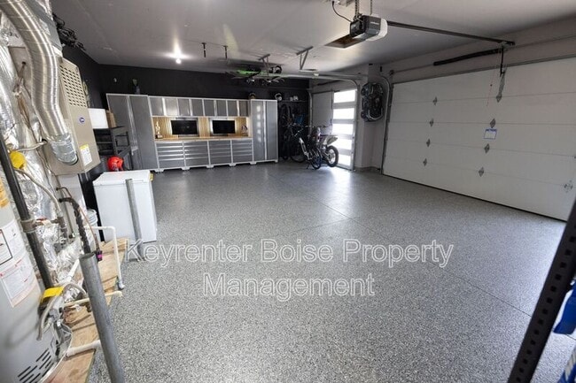Building Photo - 11855 W Nuova Ct