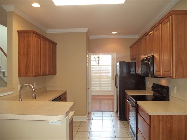 Building Photo - 7120 Presidential Ln