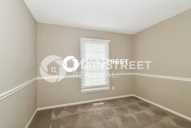 Building Photo - 3903 SW Linden Ln
