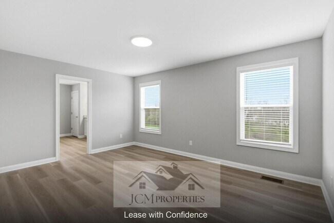 Building Photo - 117 Lambert Fld