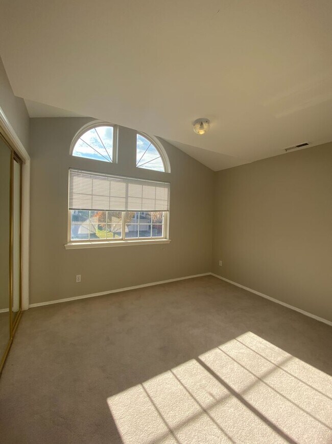 Building Photo - 8608 W Payette Ct