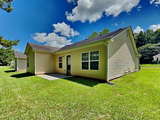 Building Photo - 9194 Jefferson Village Dr SW