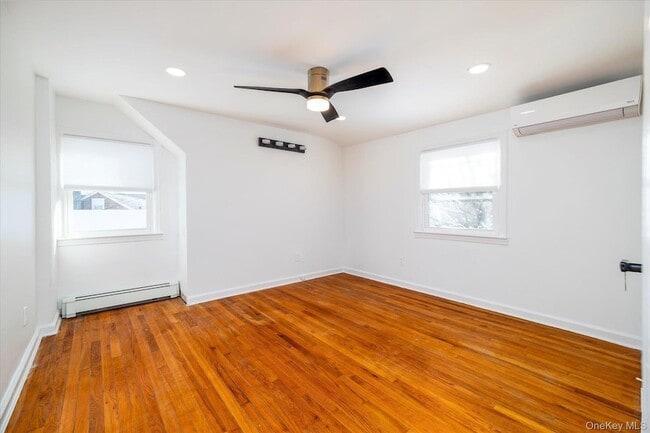 Building Photo - 5 Prospect St