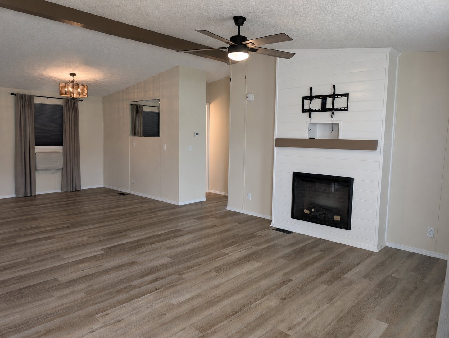 Building Photo - 3830 W Cedar Heights Rd