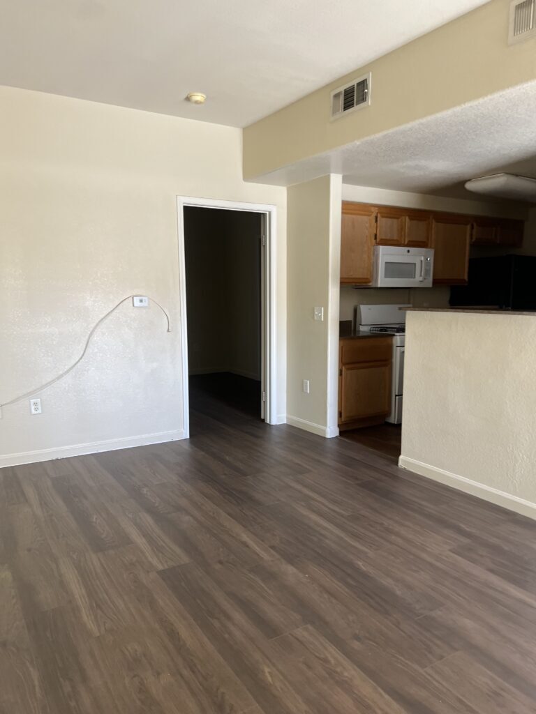 Building Photo - 10550 W Alexander Rd