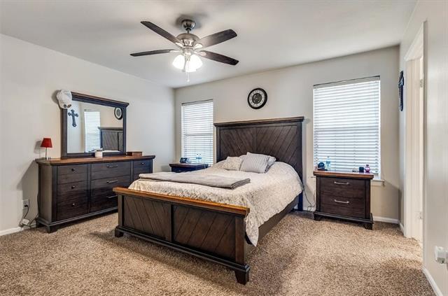 Building Photo - 3499 Longview Dr