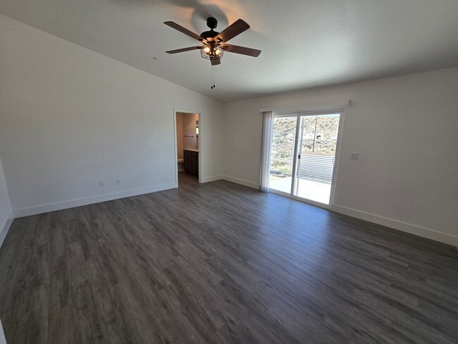 Building Photo - Beautiful, Clean 4 bedroom with Solar!!