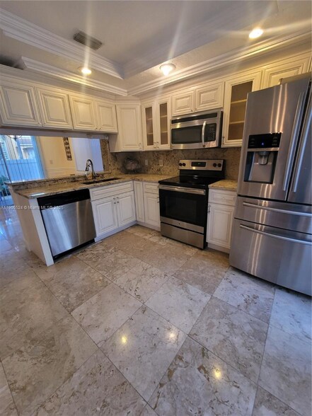 Building Photo - 12060 NW 13th St