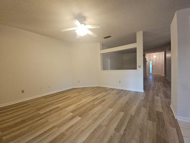 Building Photo - 3804 Wingbow Ct