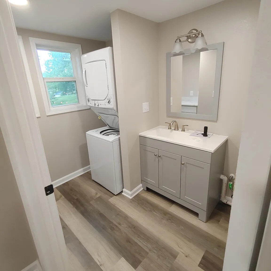 Half-bath downstairs - 96 Ponder St