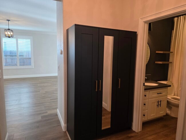 Building Photo - 1994 Newark Way