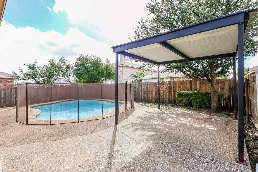 Building Photo - 4013 Foxhound Ln