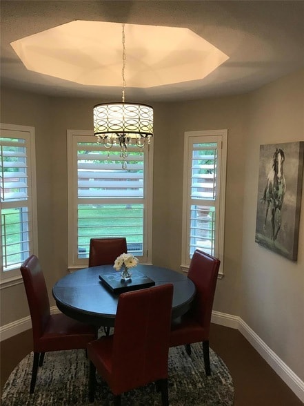 Building Photo - 2300 Dijon Dr