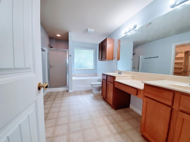 Building Photo - 5866 Palo Pinto Dr