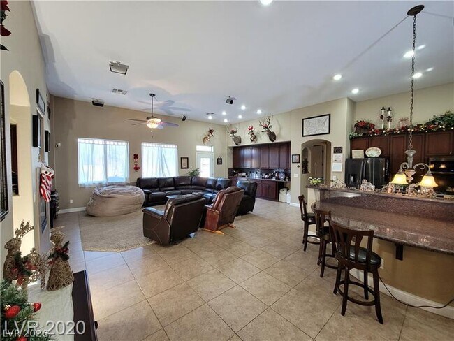 Building Photo - 6160 Villa De Picasso Ave