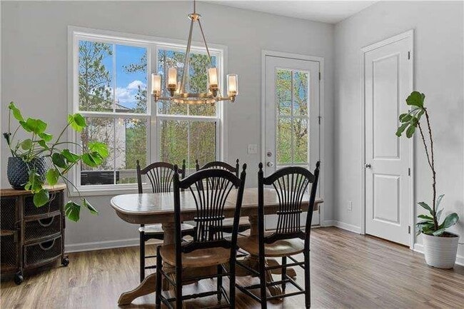 Building Photo - 4391 Gillon Cir SE