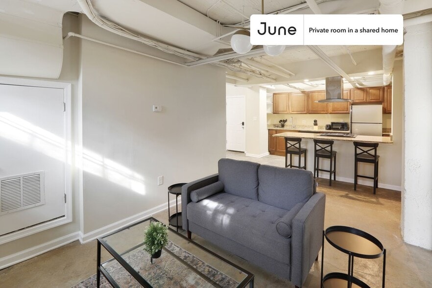 Building Photo - Room in Shared 5 bed/2 bath home in Dupont Circle