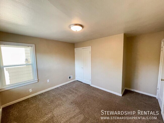 Building Photo - 1790 Mill St