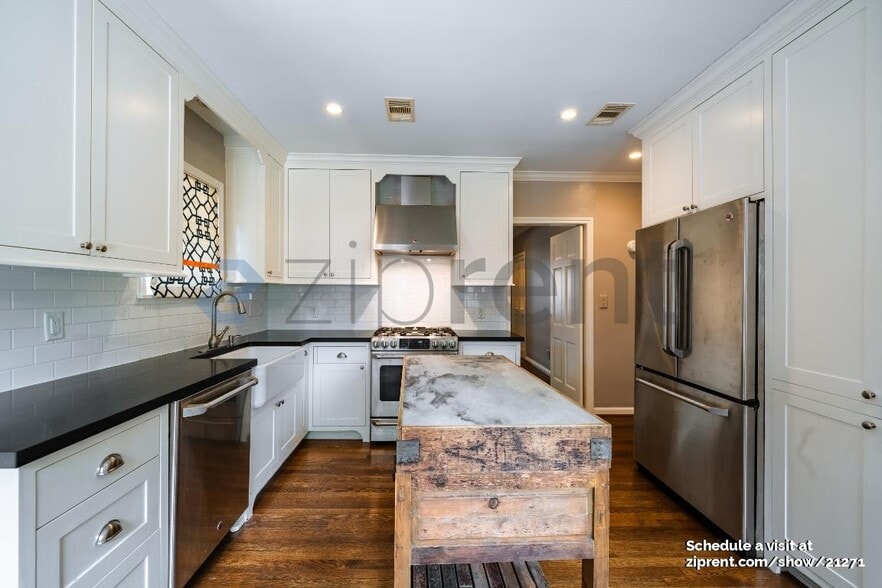 Building Photo - 2139 Dryden Rd