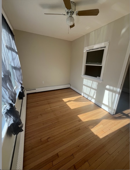 OFFIce - 42 W Baltimore St